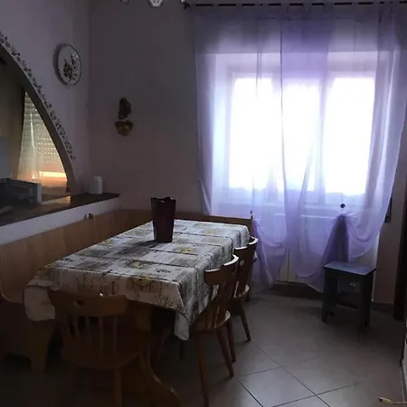 La Rosa Spina Apartment Fivizzano
